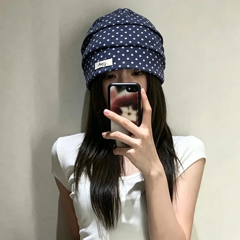 Koreanischer Stil Polka Dot Jacquard Pullover Mütze Herbst Nischenmode Vielseitige Ohrenschutz-Beanie-Kappen für Damen – Detail 1