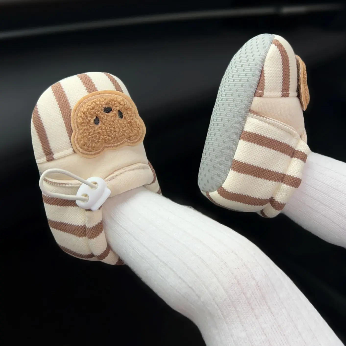 Autumn Baby Soft Sole Pre Walking Shoes for 0-12 Months Boys Girls Non Slip Infant Learning Shoes 3-6-9 Months Safe Indoor
