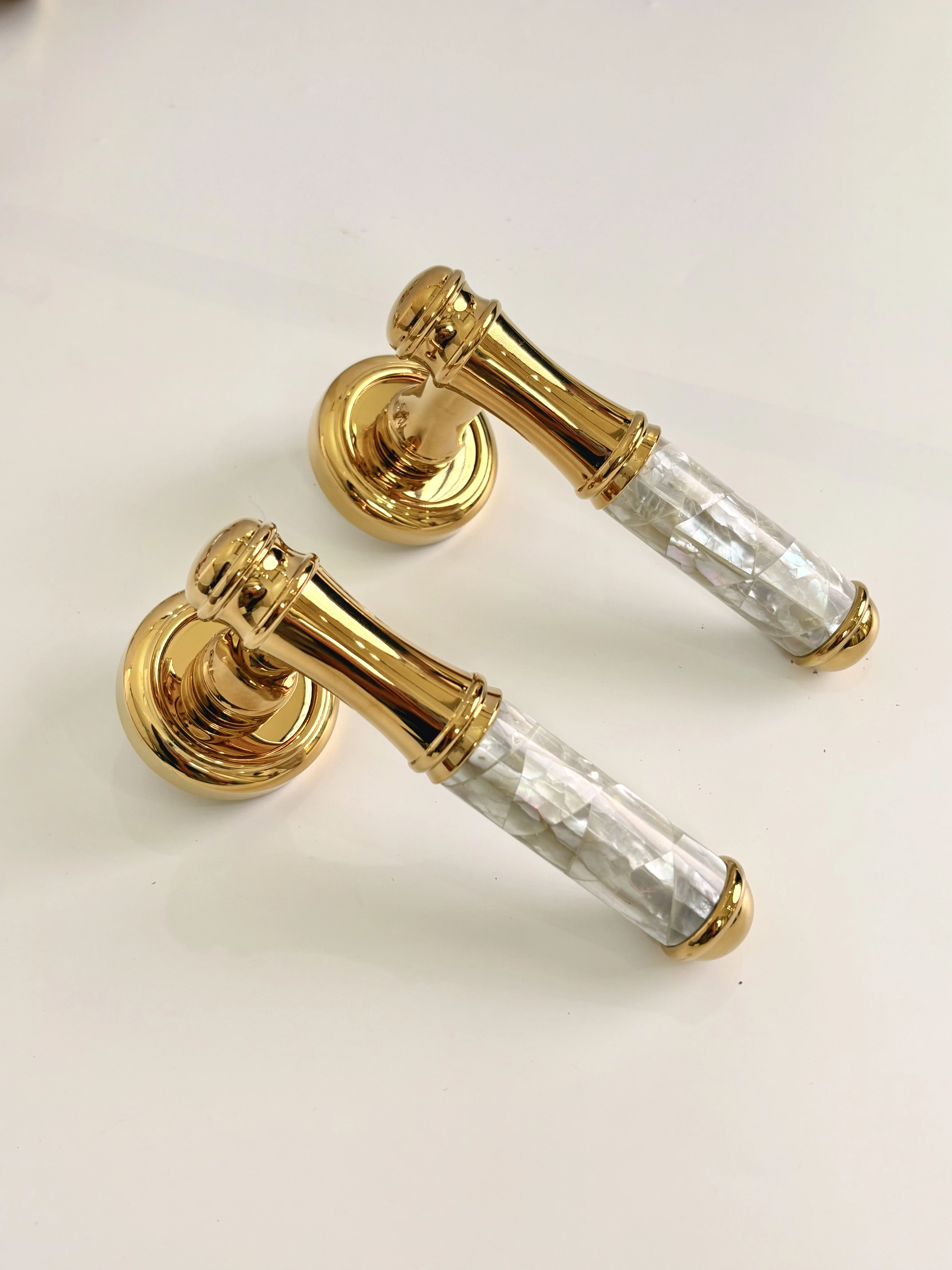 

SAI'LANKA Brass Door Lock Natural White Mother-of-Pearl Inlay Luxurious Stylish Interior Passage Lock Dummy Lock Door Lock