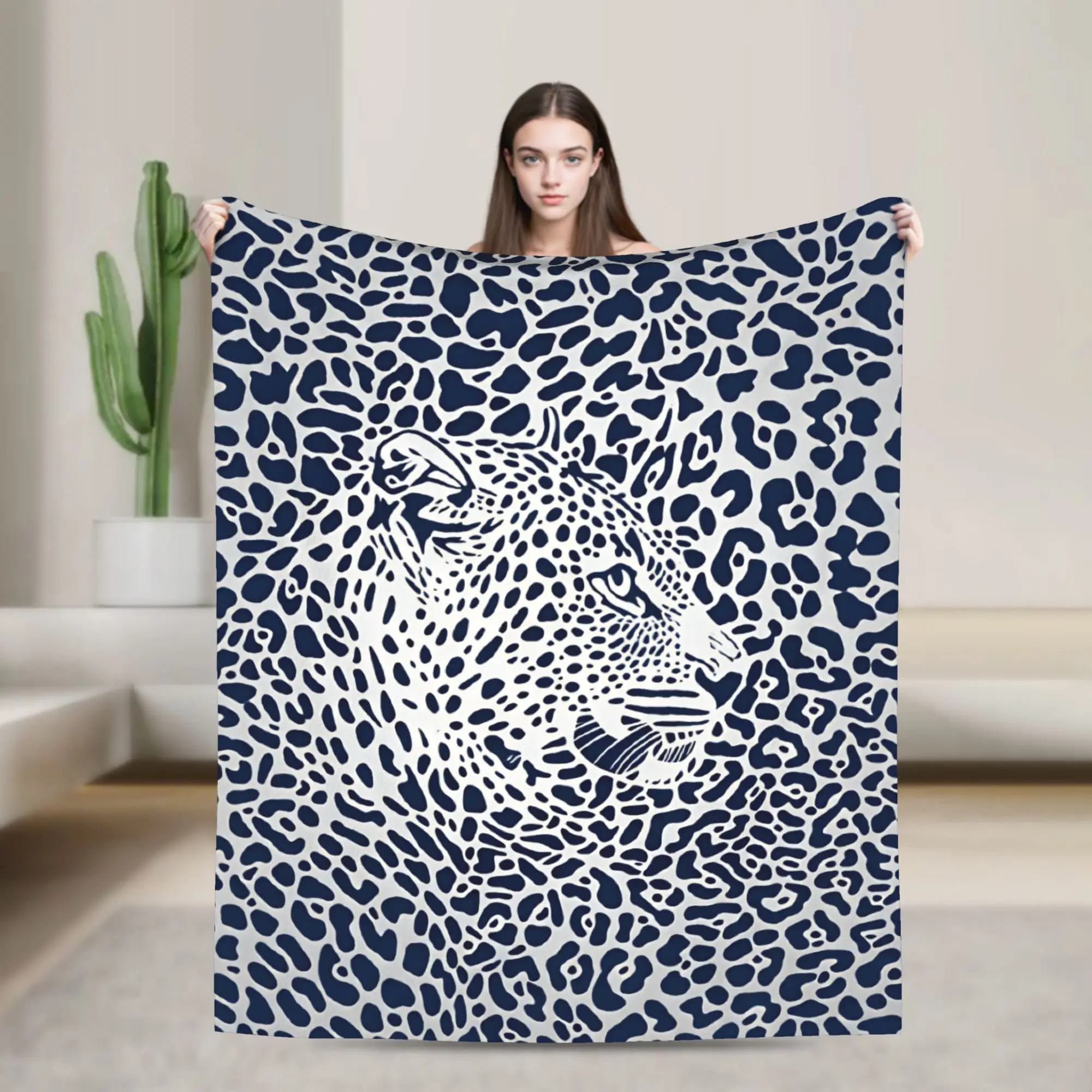 Hidden Leopard In Blue Leopard Print Pattern Blanket Super Soft  Throw Blanket Winter Adults Girls Home Decor Travel Bedspread