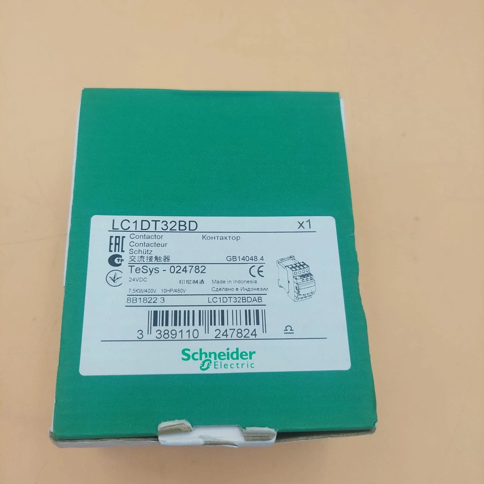 LC1DT32BD LC1-DT32BD Contactor, TeSys Deca, 4P(4 NO), AC-1, 0 to 440V, 32A, 24VDC standard coil