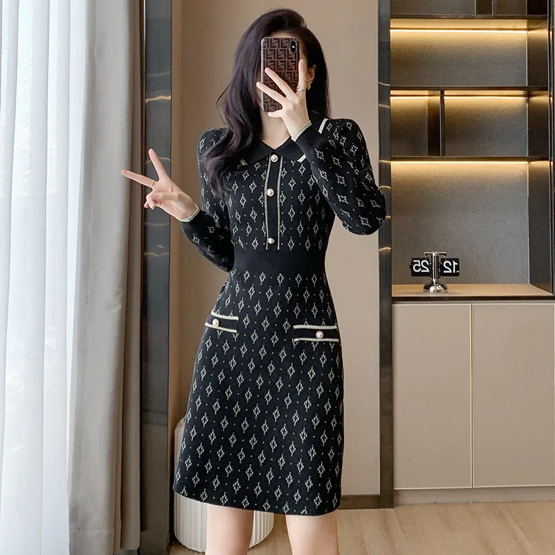 Rotes gestricktes A-Linien-Dr. Damen-Basisschicht-Farbe Blo Bright Tead Inner Wear Commute Sle Long Sve Doll Collar-Kleid
