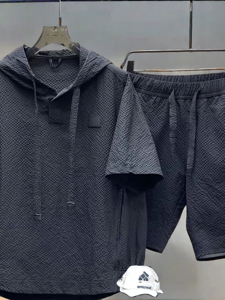 

New 2025 Men's Summer ort Sve T-irt Hooded Loose Fit Thin Faionable orts Two-Piece Set Casual Comfortable Clothing