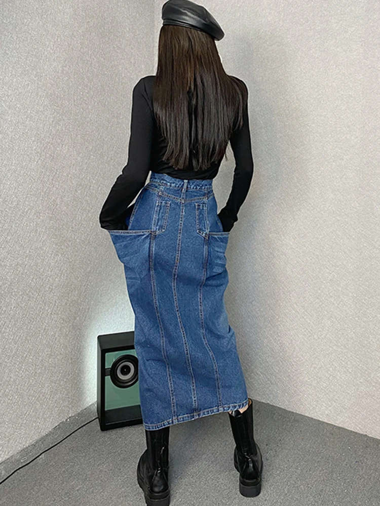 TWOTWINSTYLE Streetwear Denim Skirt For Women High Waist Slim Patchwork Pockets Split Thigh Midi Skirts Female 2022 Spring Style