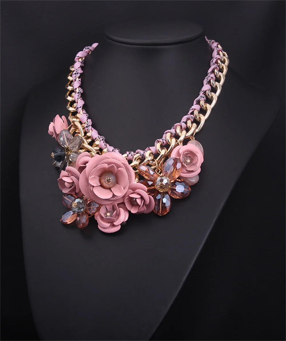 Charming Pink Flower Crystal Handmade Choker Necklace Woman\'s Exaggerated Jewelry Trendy Bridal Birthday Banquet Accessories