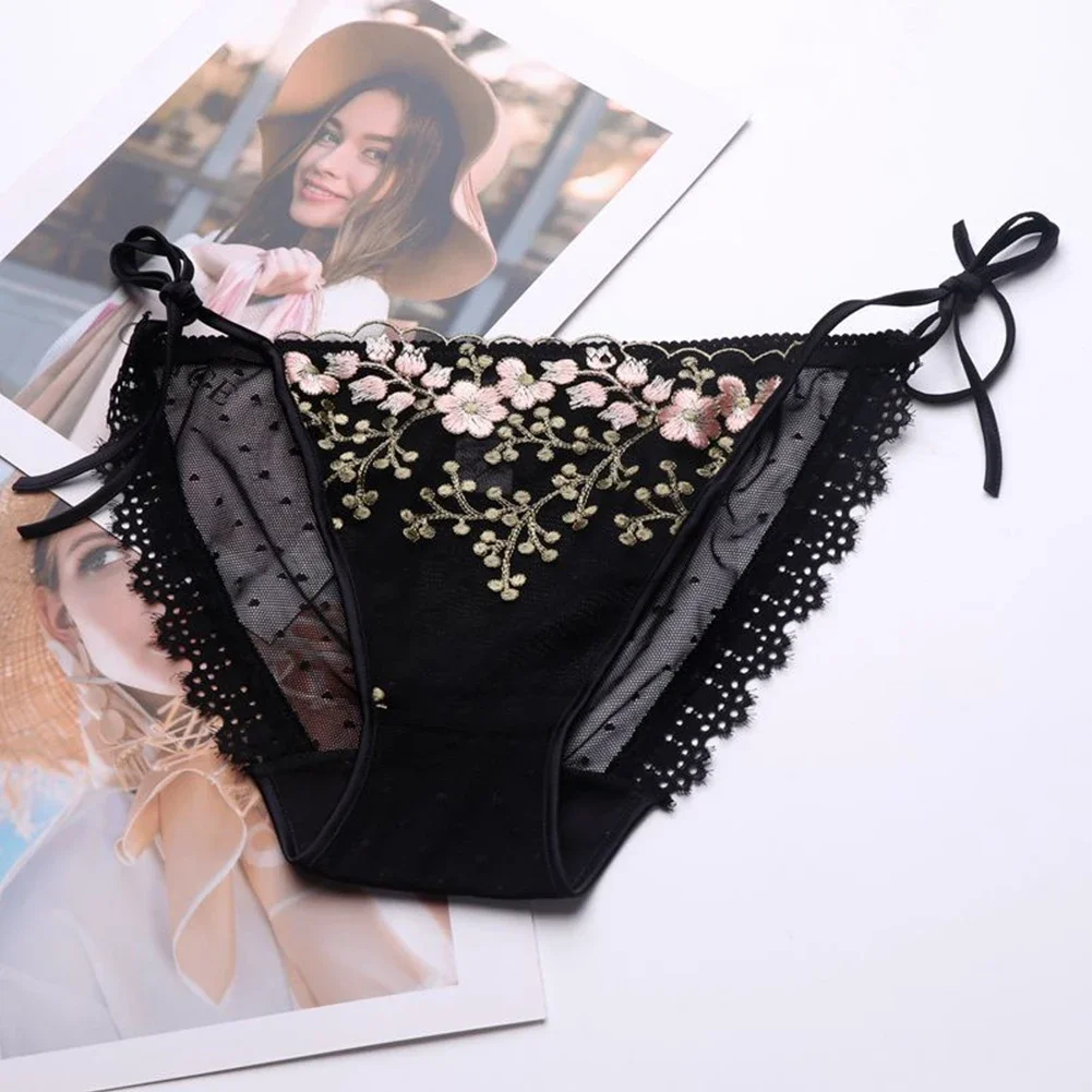 Women Sexy Lace Panties Gauze See Through Briefs Lace Flower Embroidery Breathable Knickers Lace-up Skin-Friendly Underpants