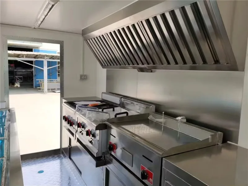 Customized 20ft Mobile Double-Wing Activity Board Villas Made From Sandwich Panel Can Be Used As a House or Food Truck