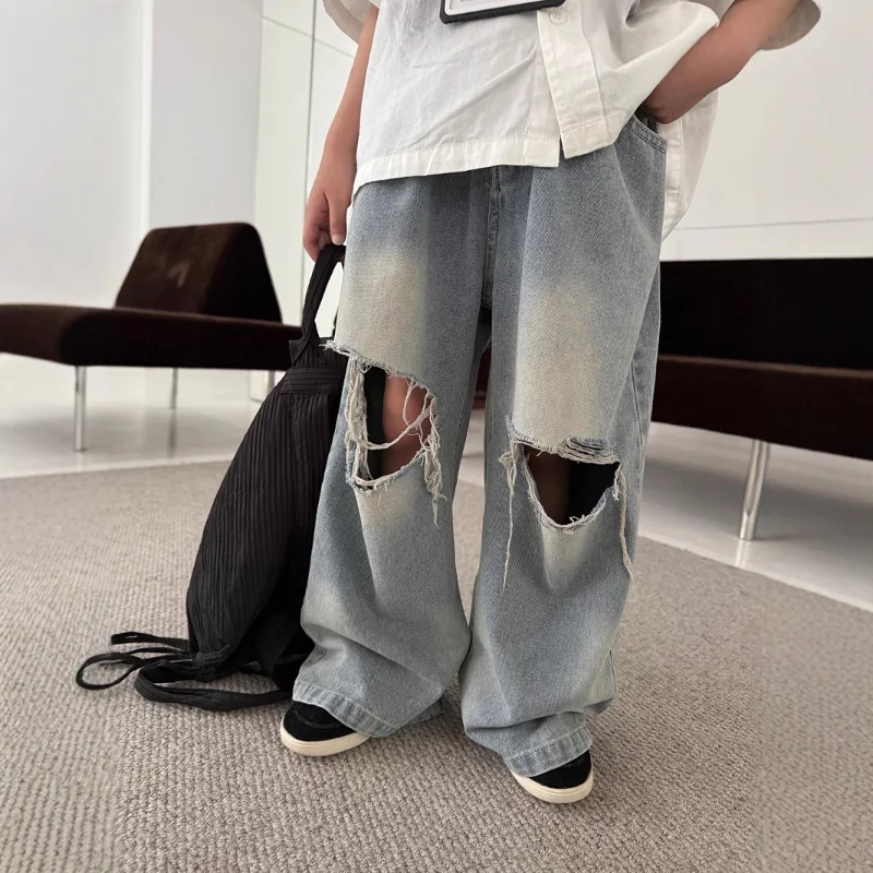 

Boys' Summer Jeans, Children's Pants 2025 New Style, Fashionable Pants with Holes for Small and Medium-sized Children