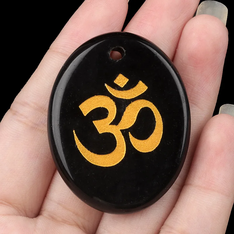 1 Piece 35x45mm Oval Worry Palm Stone Pendant Engraved OM Symbol Yoga Meditation Spiritual Jewelry Charm for Keychain Bag Home