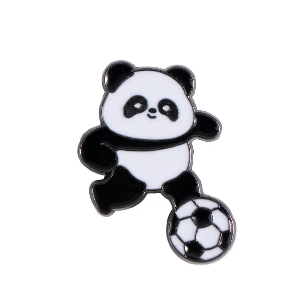 Zinc Alloy Panda Athlete Enamel Pins Craft Jewelry Panda Skateboard Brooch Collection Ins Giant Panda Shape Badge Fans Gifts