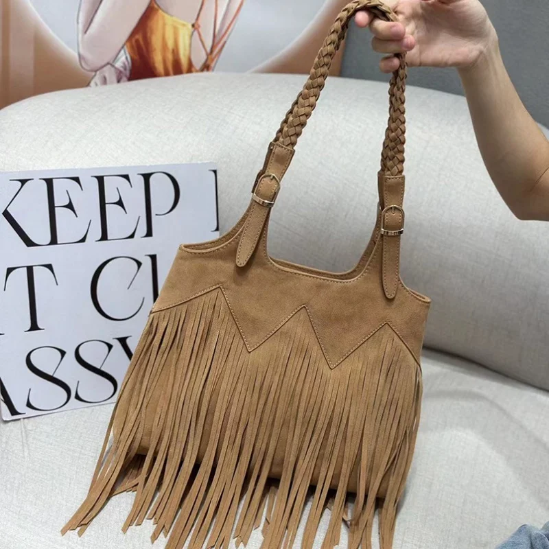 

Bohemian Retro Tassel Shoulder Bag Women Solid Color Underarm Bag Trendy Zipper Large Messenger Bag Casual Versatile Commute Bag