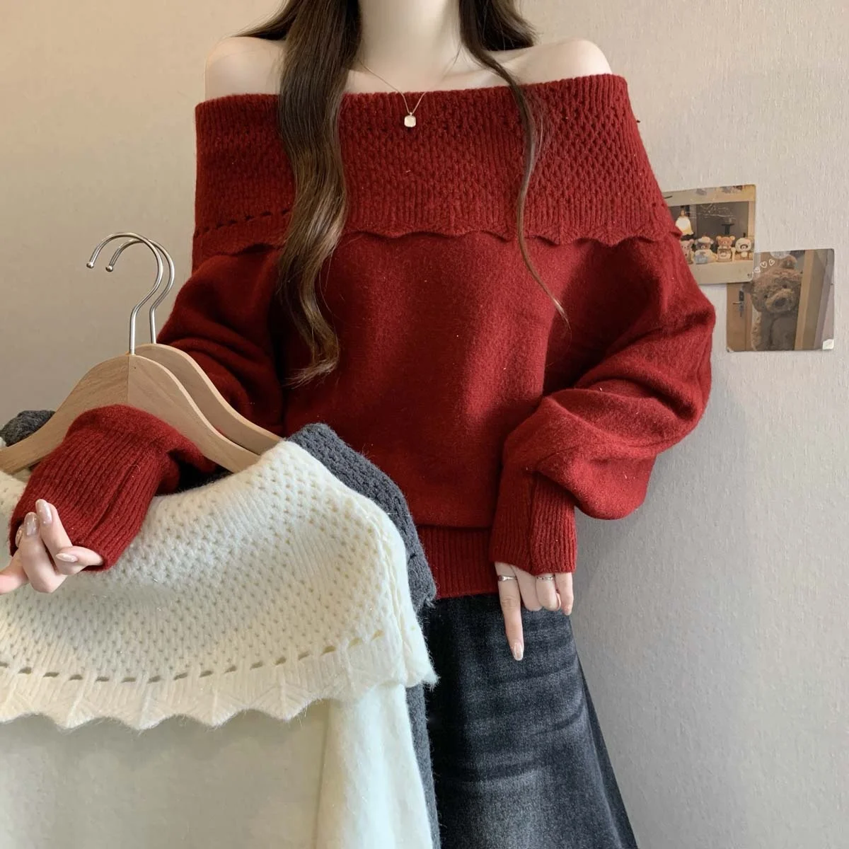 

Красный вязаный свободный свитер на одно плечо в корейском стиле, мягкий, из полиэфирного волокна, длинный, для зимы