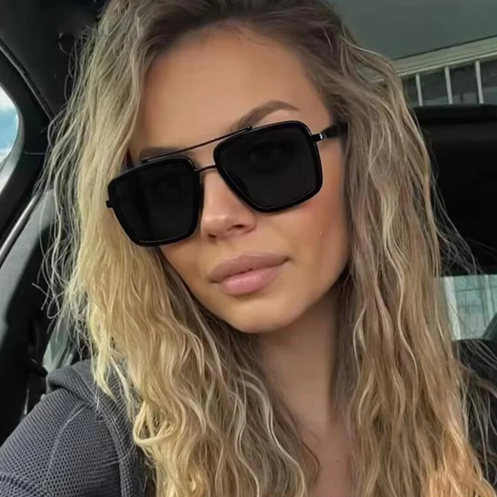 

2025 New Fashion Metal Square Outdoor Sunglasses for Women Brand Vintage Punk Pilot Sun Glasses Female Summer Eyewear Oculos