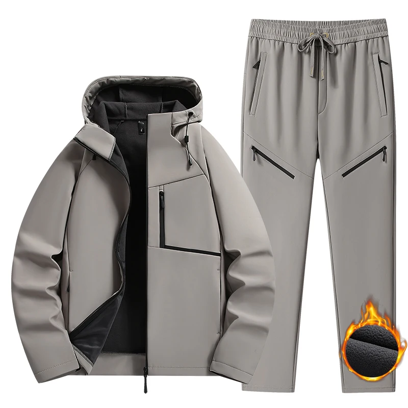 Winter Männer Outdoor Fleece Sporta nzüge Trainings anzug Männer Sportswear dicke Wandersets männliche Jogger Kapuzen anzug 2 Stück Jacken hose 6xl