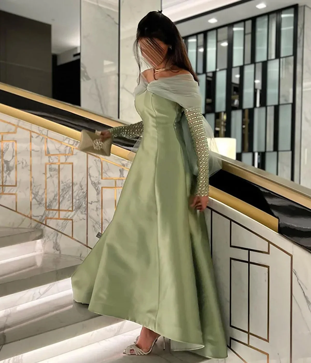 Linyang Luxury Off Shoulder Prom Dress with Back Bow A Line with Stone Crystal Elegant Saudi Women Wedding Party Gowns