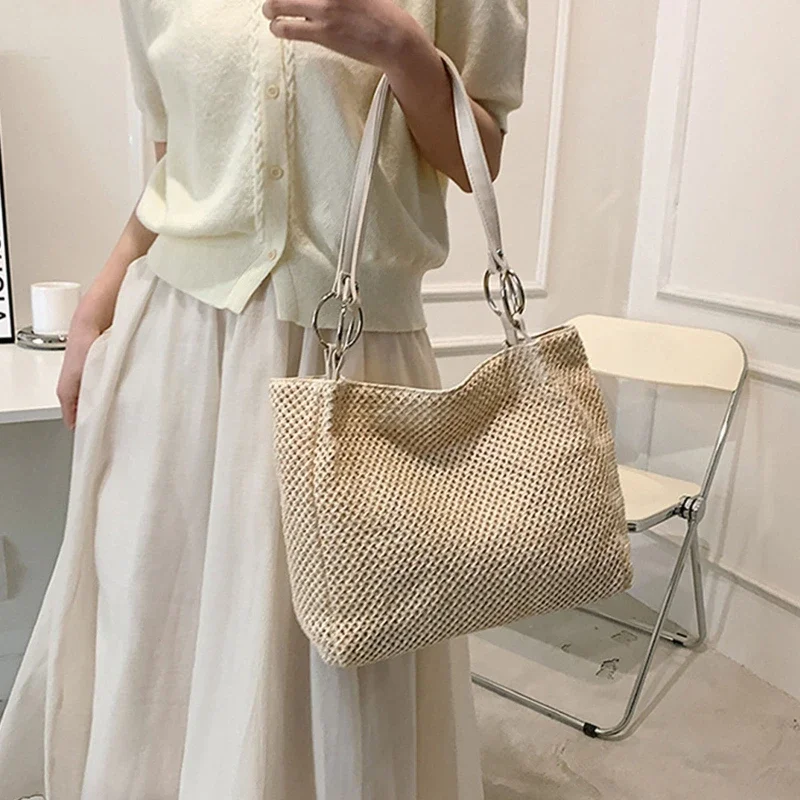 Hand-woven Tote Bag Large Capacity Shoulder Bag Straw Bag for COMMUTER Bag Handbag for Girlfriend Women Female Anniversa