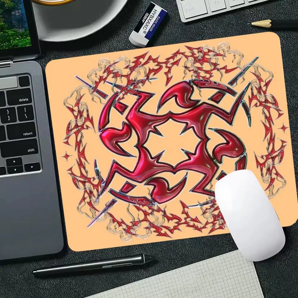 Red Gothic Tribal Mandala Circular Art Design Small Mouse Pad Speed Mousepad Premium E-Sports Gamer Desk Mat For Laptop Gaming