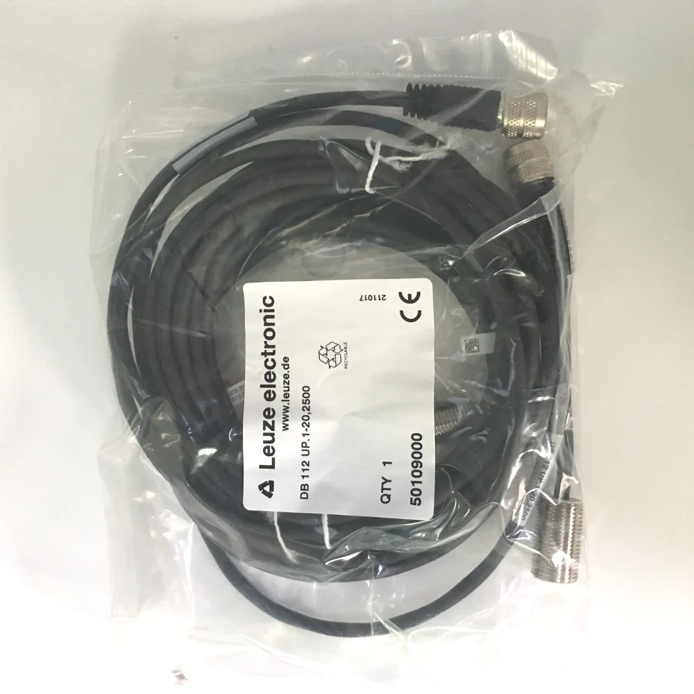 جديد وصول الأصلي Leuze أسطواني أجهزة الاستشعار بالموجات فوق الصوتية DB 112 UP.1-20,2500 50109000 2500 مللي متر طول كابل #5