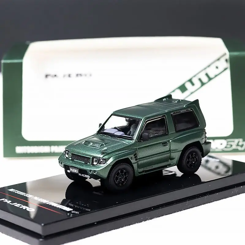

Литой под давлением INNO масштаб 1:64 Mitsubishi Pajero EVO зеленый сплав модель автомобиля Коллекционная игрушка в подарок сувенир дисплей орнамент