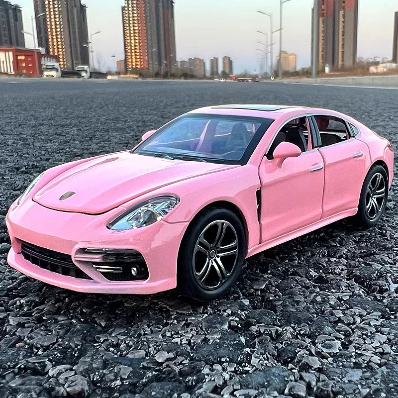 

1:32 Porsche Panamera литая под давлением модель автомобиля из металлического сплава звук и свет игрушечный автомобиль с центральным управлением украшения подарок для детей