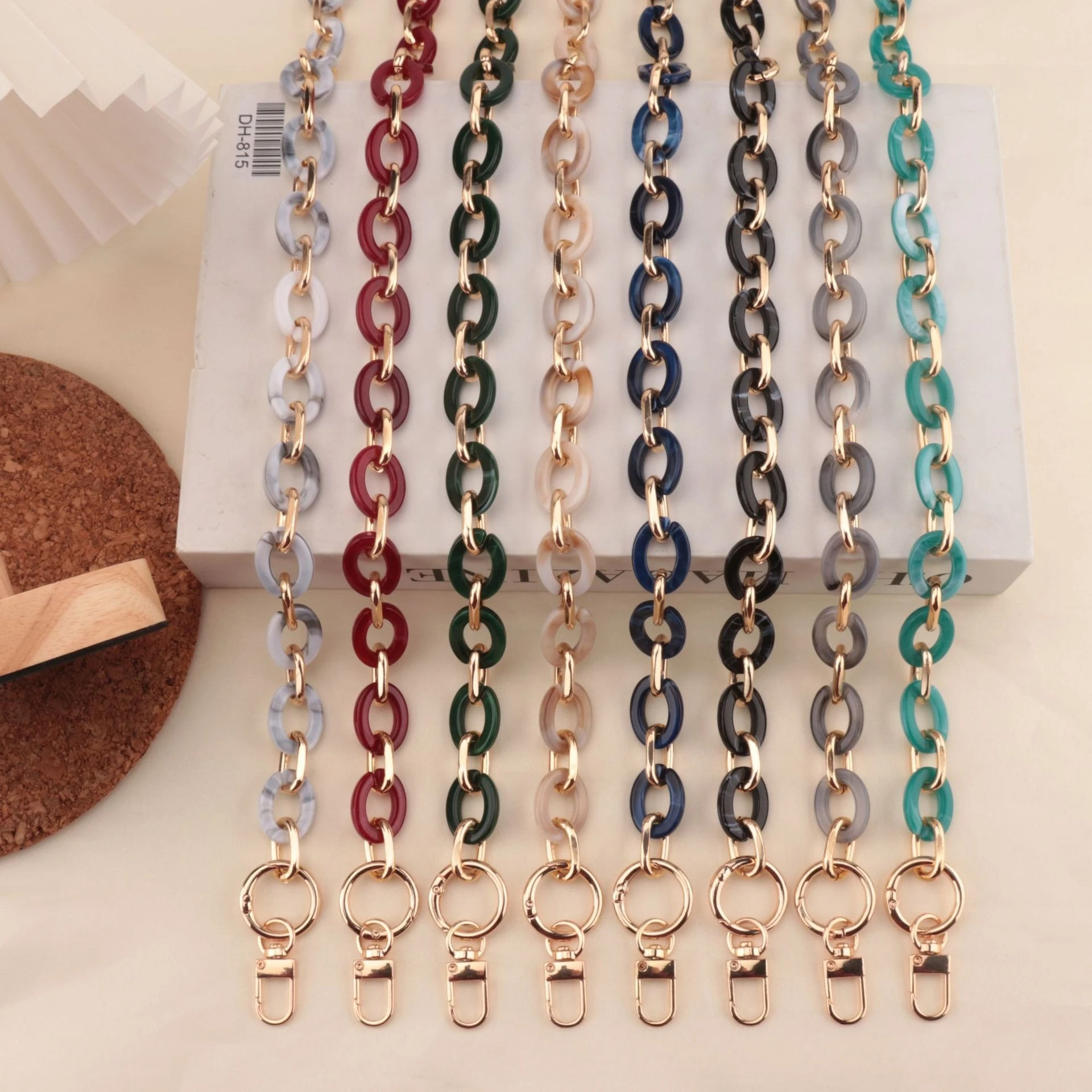 جديد الاكريليك حقيبة سلسلة المتخصصة تنوعا النمط الأجنبي حقيبة ساعي المألوف الرجعية التحول استبدال حقيبة سلسلة #1