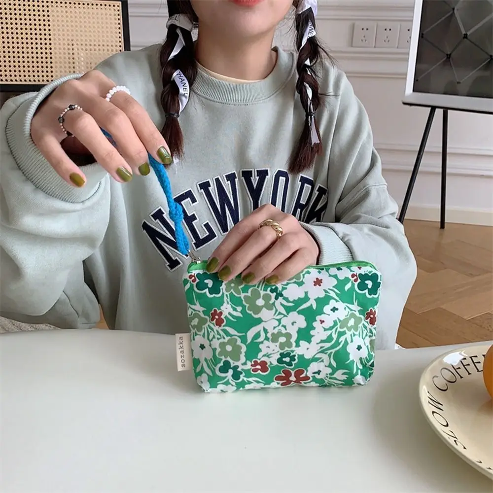 

Lipstick Bag Storage Toiletry Bag Cotton Printing Tulip Purple Makeup Bags Cosmetic Bag Small Cloth Bag Jewelry Storage Bag