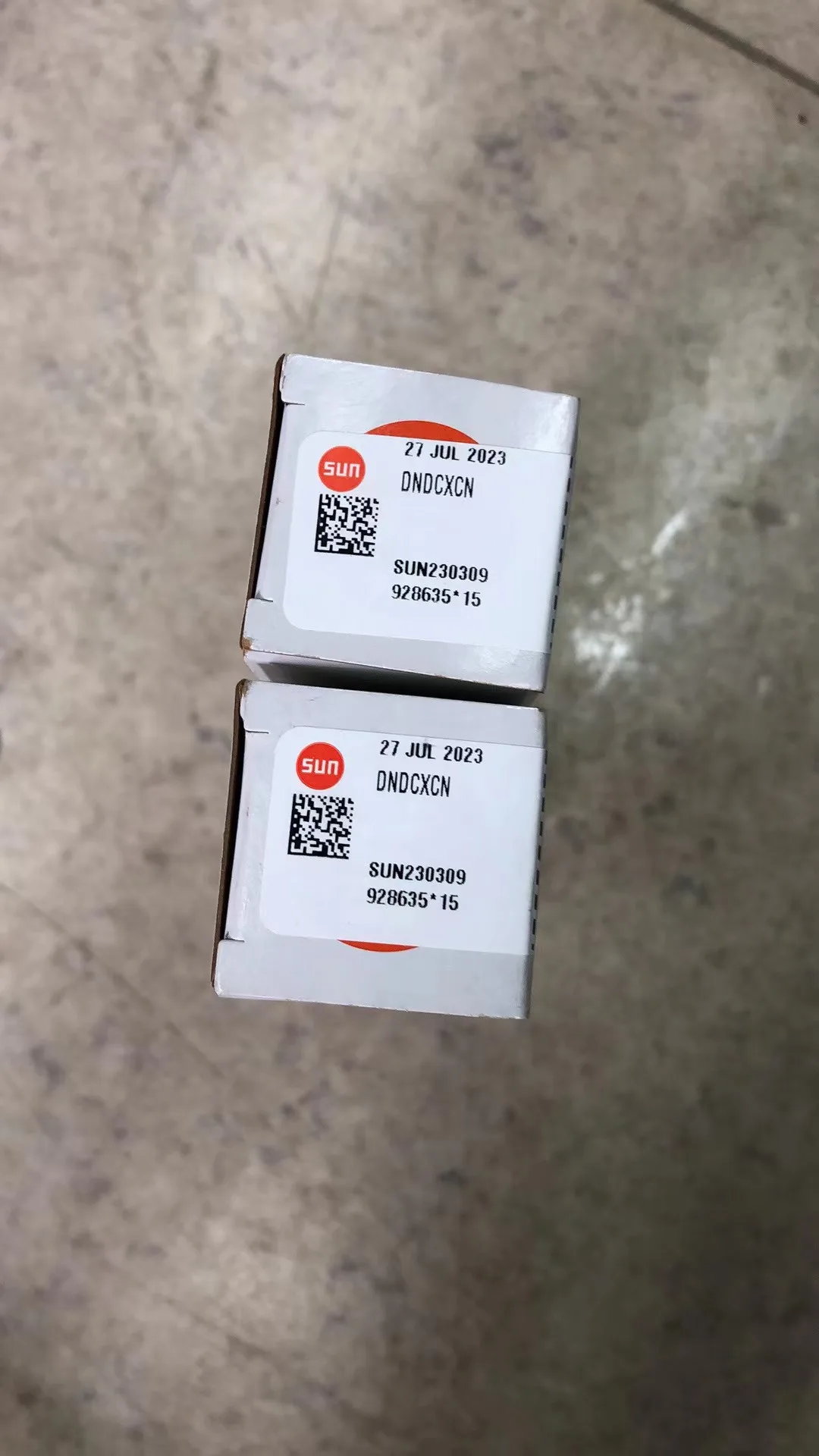DNDC-XCN DNDC XCN DNDC XCN SUN Hydraulics Origin 4-way, 3-position, Solenoid-operated Directional  Valve Original made in USA
