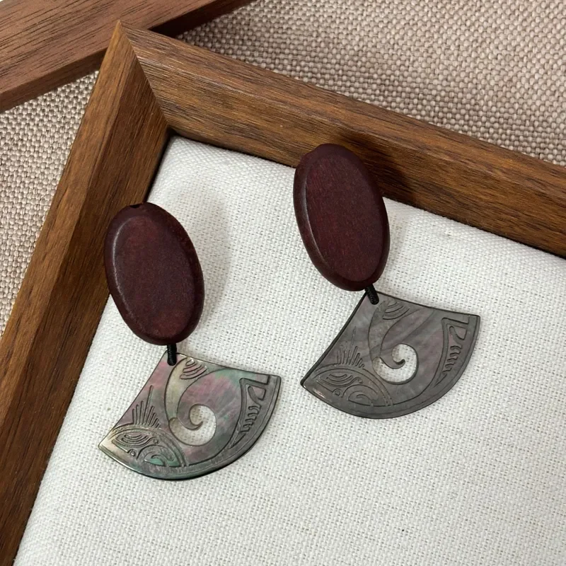 Natural log oval earrings, natural black fritillary stud earrings, relief totem, fan shell earrings, designer women