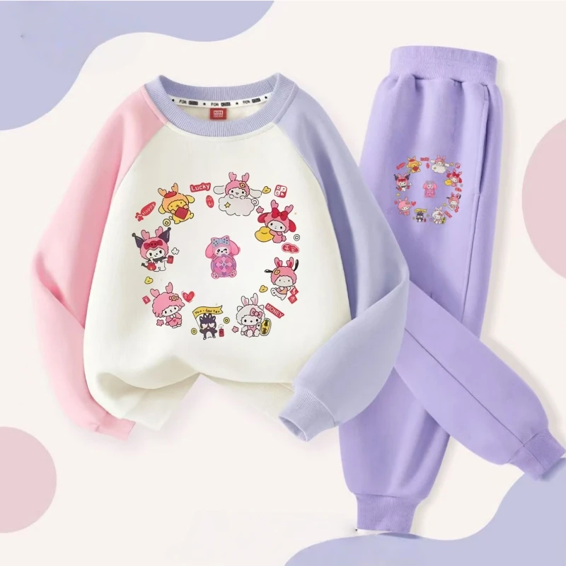 

Комплект одежды для маленьких девочек, осенние детские толстовки с принтом Sanrio для всей семьи, пуловер, топ и штаны, комплект из 2 предметов, детские лоскутные спортивные костюмы, наряд