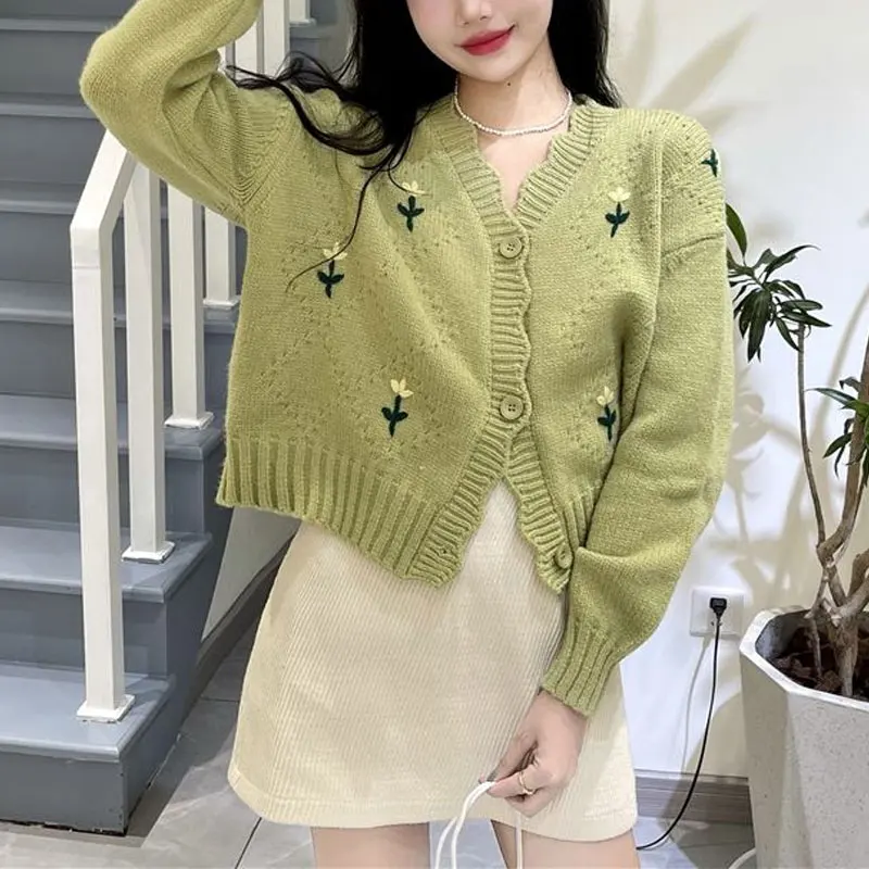 Casual Floral Embroidery Cardigan Stylish Female Clothing V-Neck Loose Korean Spring Autumn Vintage Long Sleeve Knitted Sweaters