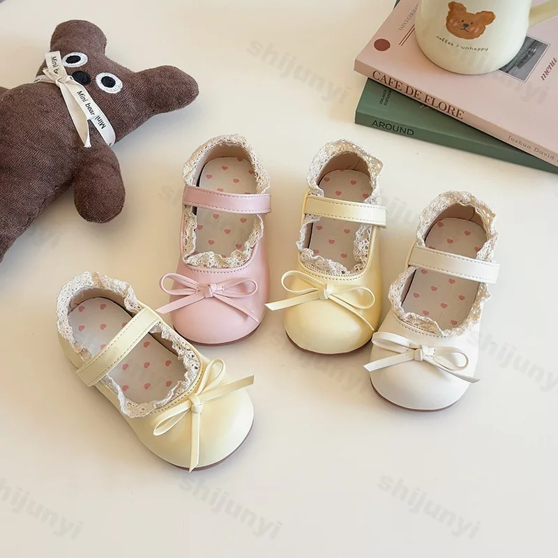 

Girls Princess Shoes Lolita Lace Edge Mary Jane Flats Child Soft Sole Butterfly Casual Shoes Toddler Kids PU Leather Dress Shoe