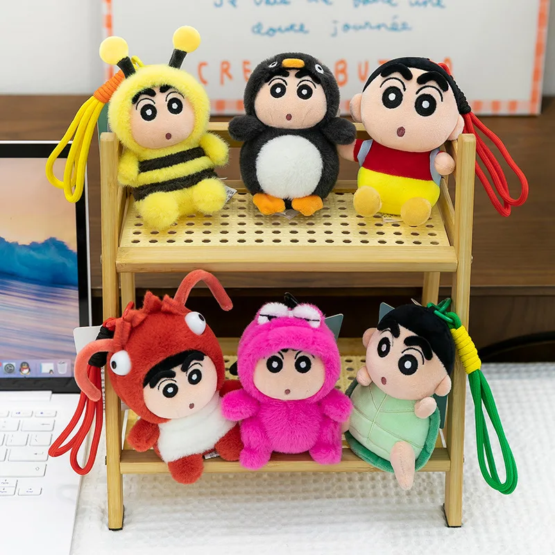 Porte-clés pingouin Crayon Shin-chan en peluche pour fille, mignon abeille, sac à dos, pendentif, poupée écrevisses, décoration suspendue de voiture, cadeau de noël