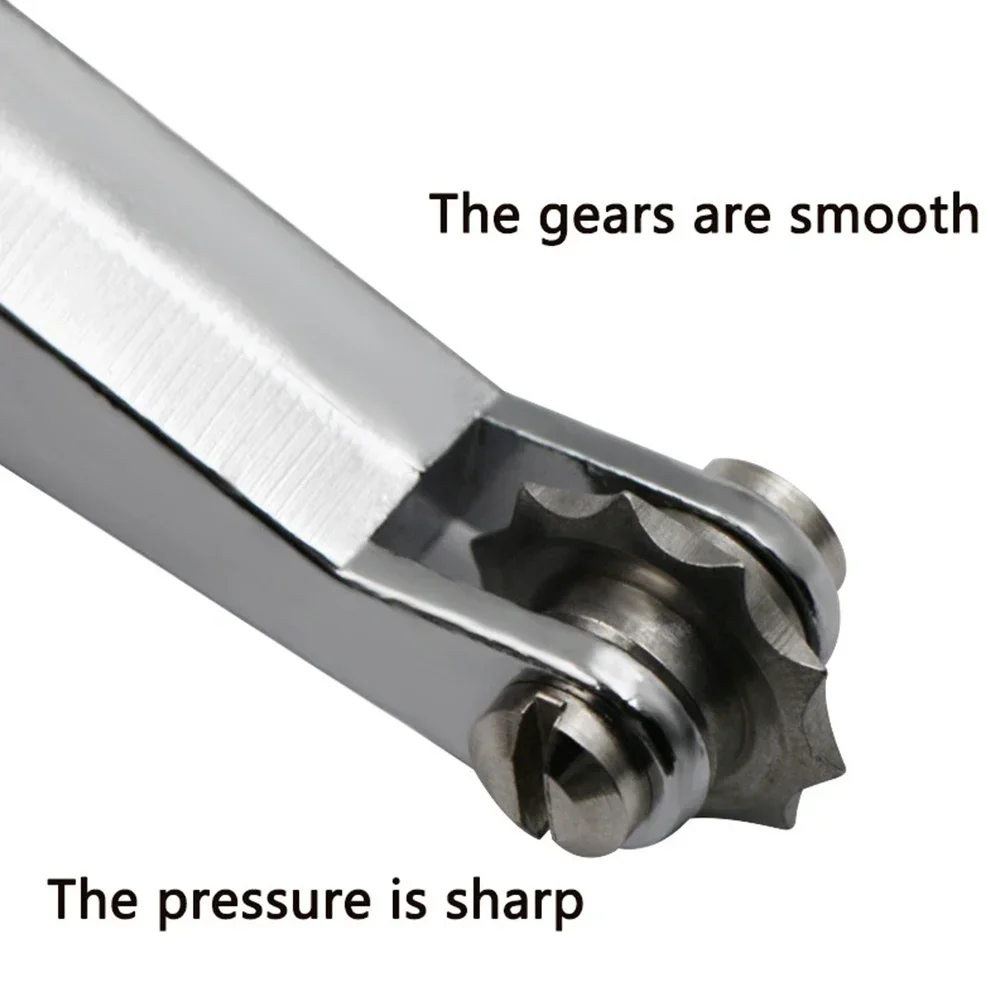 

Spacing Wheel Leather Craft Kit Screwdriver Stitch Line Marking 1 Set 14.5cm/5.71" Long 2.6cm/1.03" Diameter