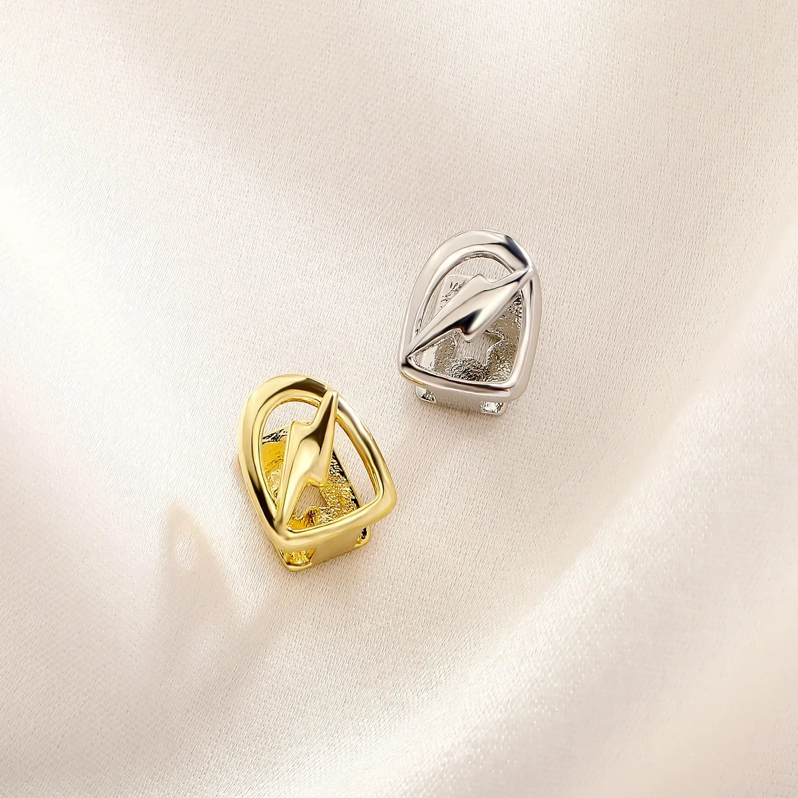 قبعات الأسنان العصرية جوفاء واحدة البرق الأسنان قبعات شوايات الأسنان مجوهرات الأسنان التبعي لجميع القديسين #4