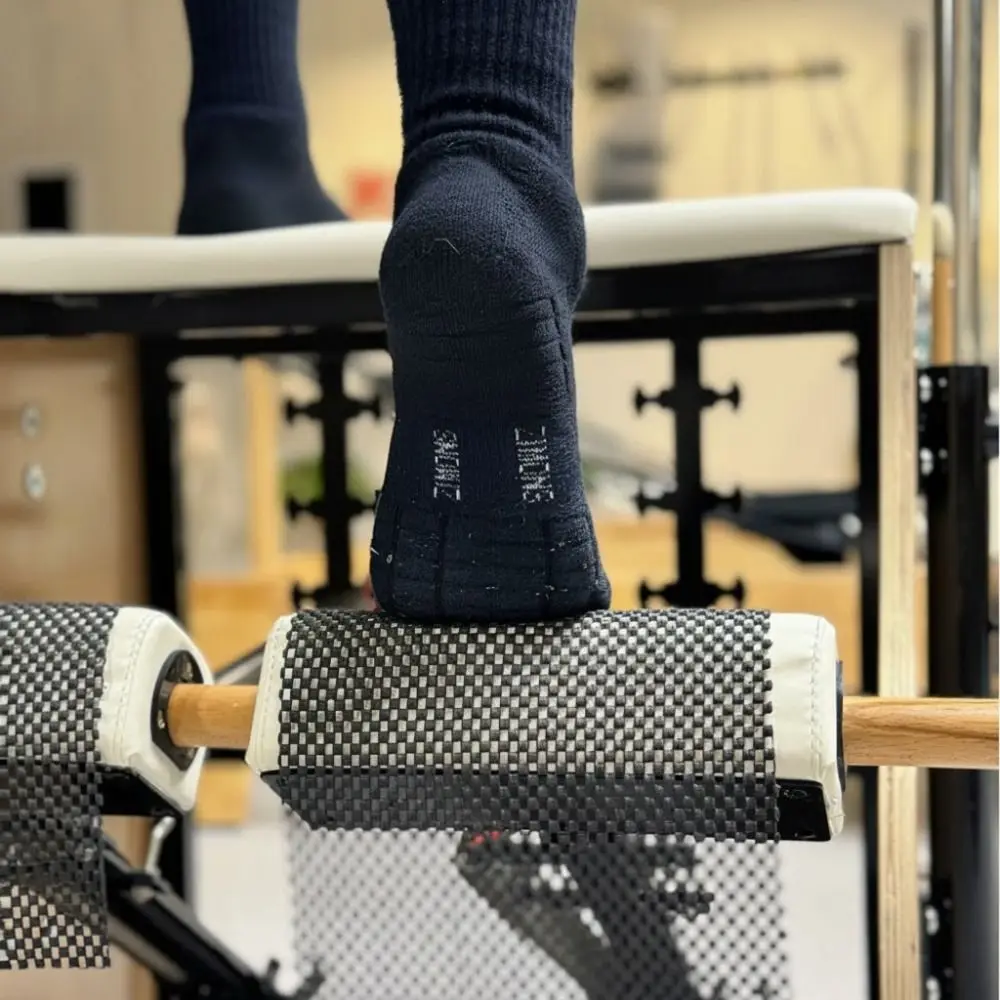 Umweltfreundliche Schweißabsorbierende Pilates-Griffmatten Atmungsaktive Leichte Griffräder Rutschfeste Klimmzugstangen-Matte Fitnessgeräte – Detail 11