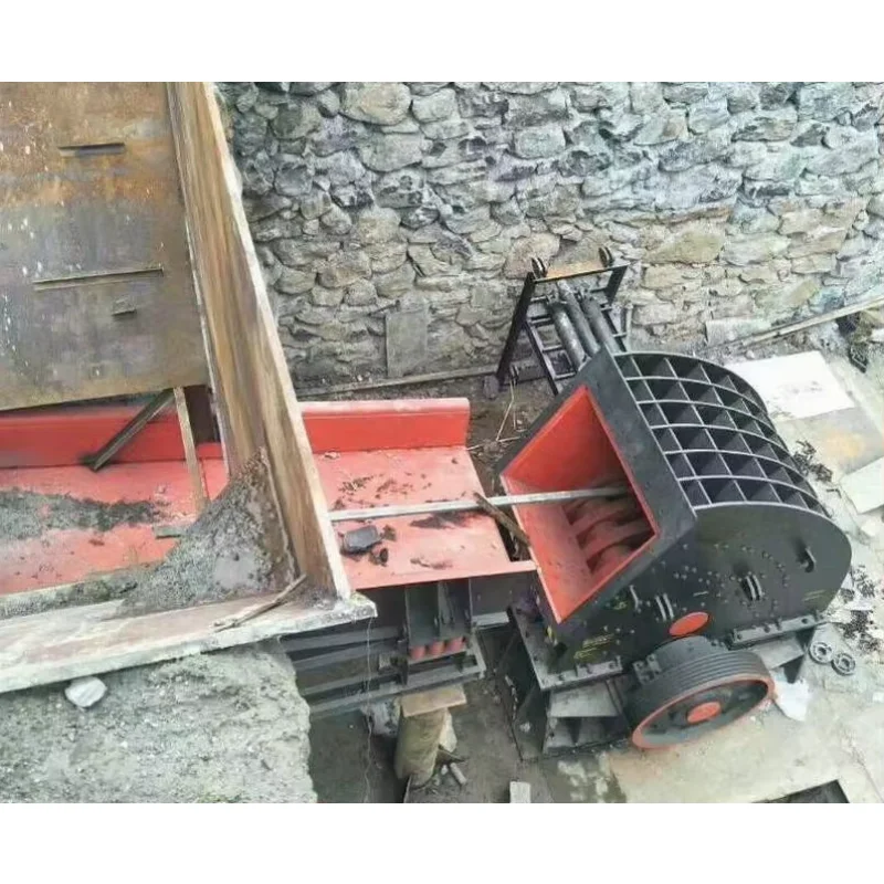 Low Price Heavy Hammer Crusher Mining Machine for Two Stage Stone Crushing