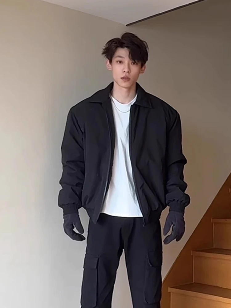 เสื้อโค้ทผู้ชายสไตล์นักบินอเมริกัน ผ้าฝ้าย ทรงหลวม ใส่สบาย ป้องกันลม เหมาะสำหรับฤดูหนาว คอเสื้อแบบสลิม ทรงบอมเบอร์