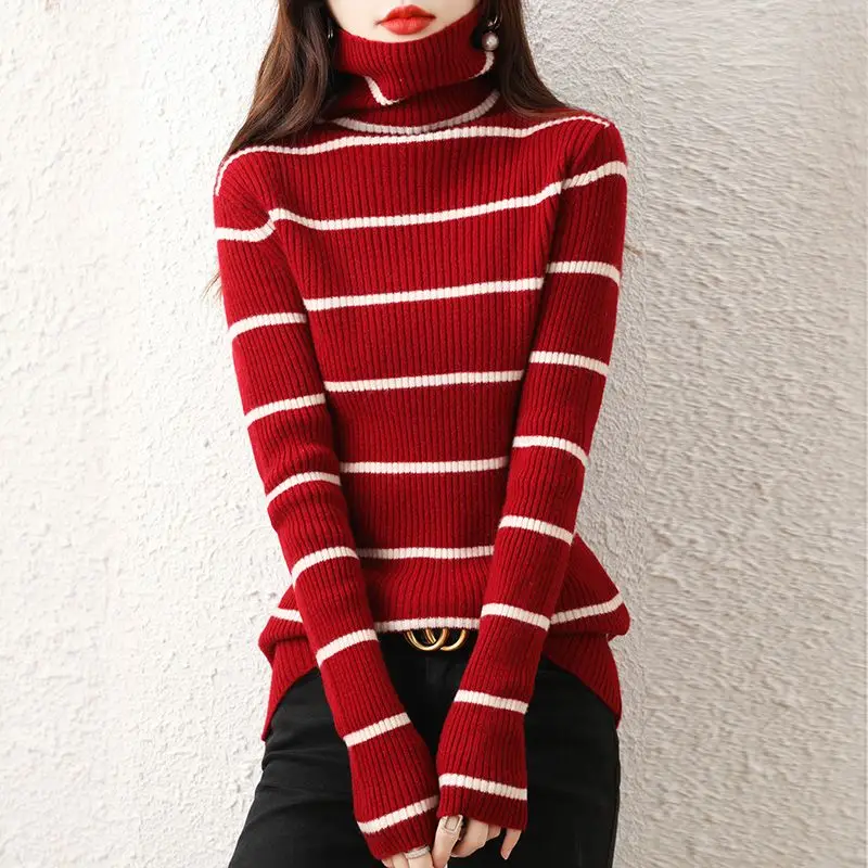 Autumn and Winter Trend New Temperament Women\'s Clothing Fashion Pile Collar Long Sleeve Versatile Commuting Striped Sweater