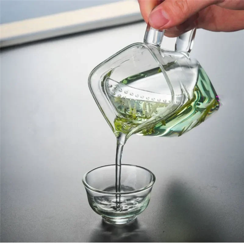 Square Tea Pitcher with Filter Holes, Borosilicate Glass, Crystal Clear Cup, Chinese Tea Divider, Creative Teacup, Teaware