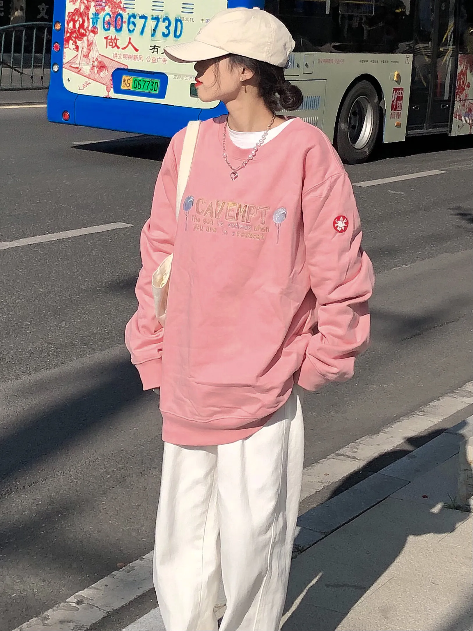 

2022 CAVEMPT CE pink balloon embroidery round neck pullover youth long-sleeved sweatshirts hoodies WY534