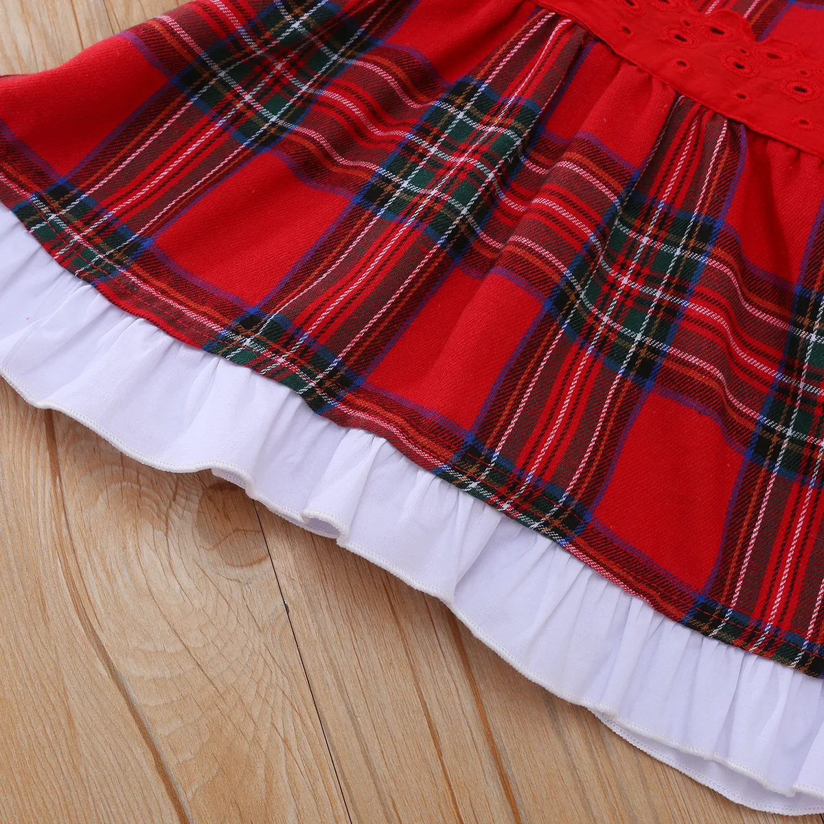 Weihnachtliches rotes kariertes Kurzarmkleid für Babys und Kleinkinder, süßes Feiertagsoutfit, Säuglingskleidung – Detail 8