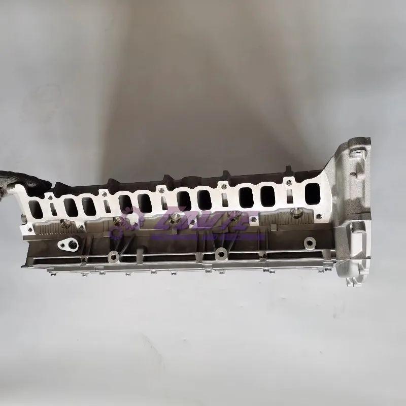 

High Quality Engine Parts P5AT 3.2L Complete Cylinder Head for Ranger P5at Engine