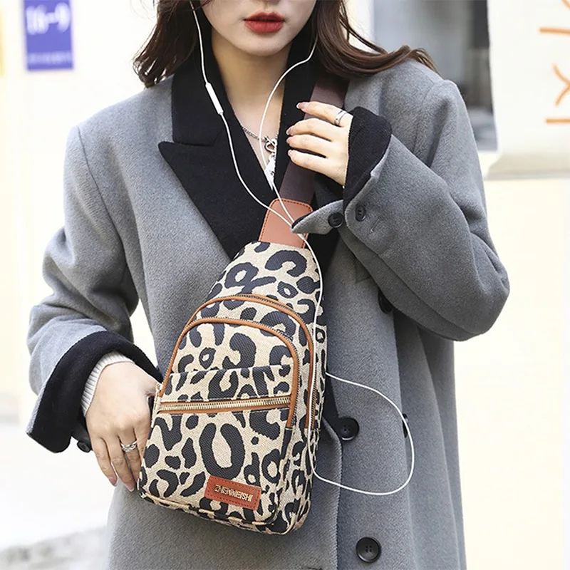 Fashion New Leopard Print Women\'s Backpack/Fanny Pack For Teenage Girl Travel Shoulder Messenger Bags Leopard Book Bag Purses