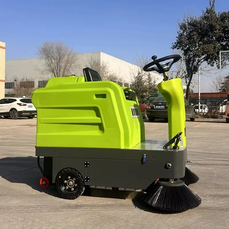 Electric Ride On Floor Sweeper With High Performance Seals To Prevent Dust Leakage During Sweeping Sweeping Machine Solution