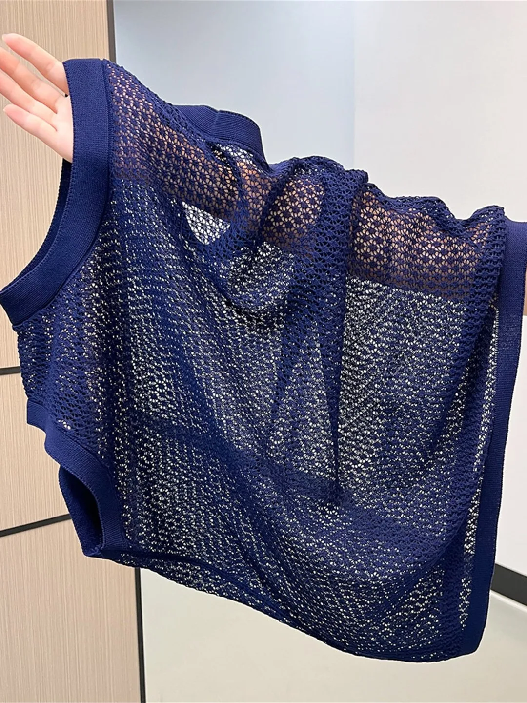 Oule Brand Women's Knitted Hollow out round Neck Vest Air Conditioning Shirt Mesh Label Removed Summer Fashion Straight Cut