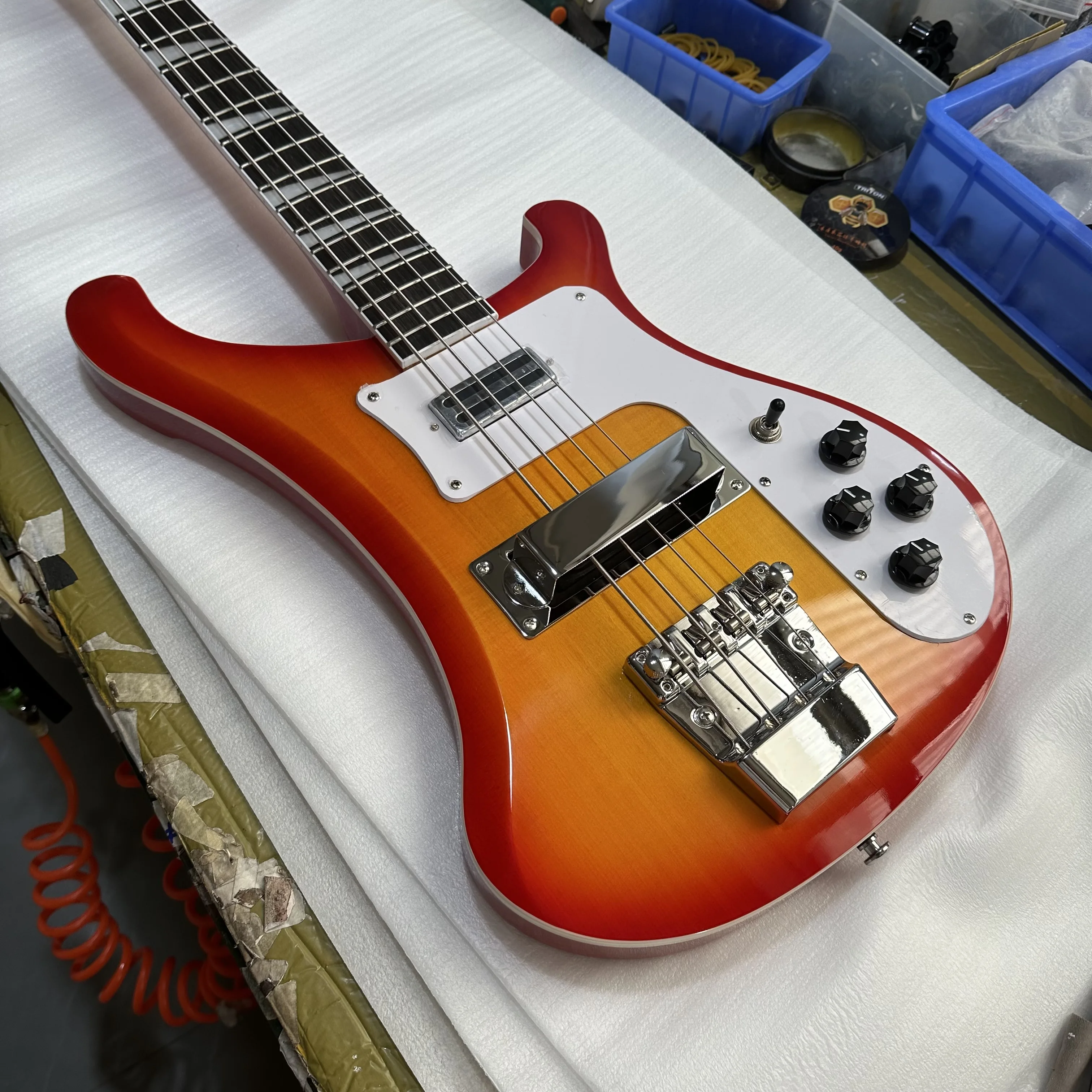 Rickenbacker 4003 Bass Electric Guitar Cherry Sunburst Color Chrome Hardware High Quality Guitarra Custom Guitar