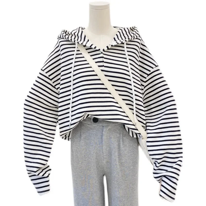 جديد مخطط هوديي البلوز المرأة ربيع الخريف 2025 موضة نمط Preppy ريترو كم طويل بلوزة فضفاضة