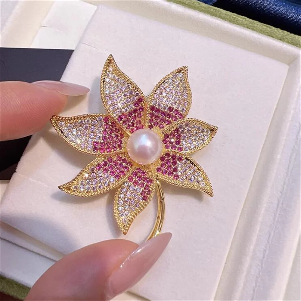 Temperament Maple Leaves Pearl Brooches For Women Exquisite Full of Rhinestone Corsage Versatile Pins Clothing Accessories Gifts