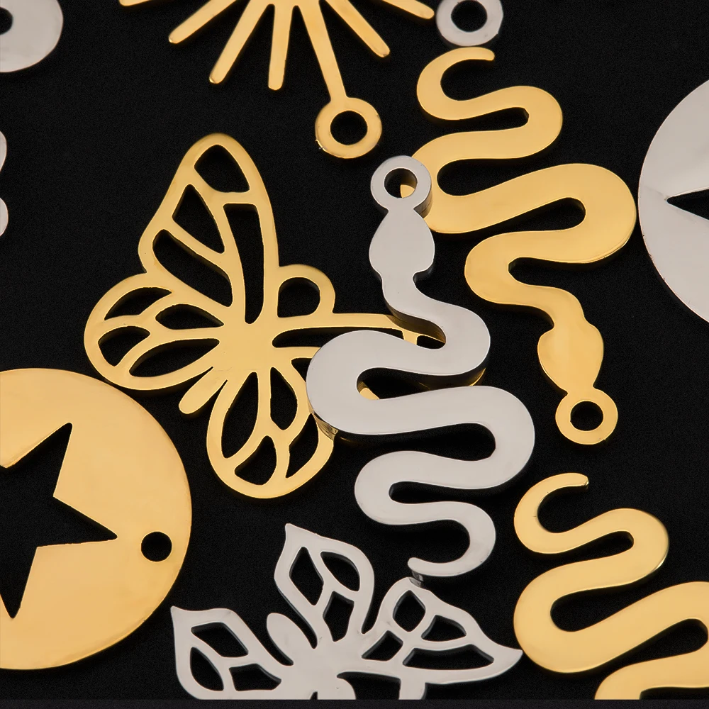 5pcs Stainless Steel Charms Round Star Butterfly Pendants for Necklace Handmade Earring Component DIY Jewelry Making Accessories