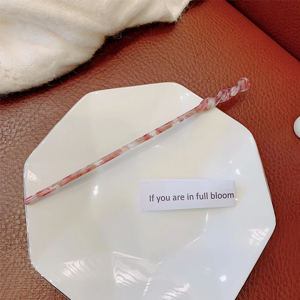 

Женские 1 шт., винтажные акриловые заколки с мраморным узором, палочки для волос, аксессуары для волос, диск для волос